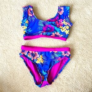 Girl's floral two piece swimsuit size 7/8 excellent condition